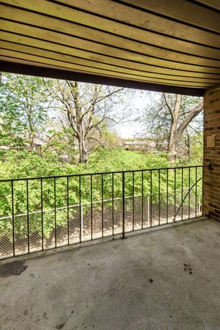 3204 Chateau Morse Court, Columbus, OH 43231