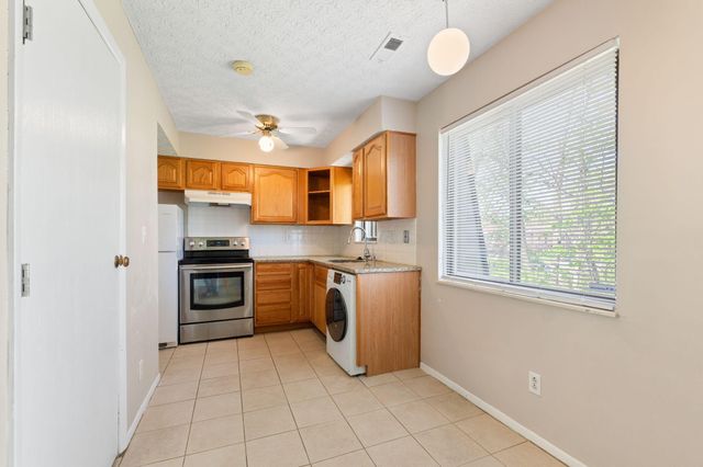 3204 Chateau Morse Court, Columbus, OH 43231