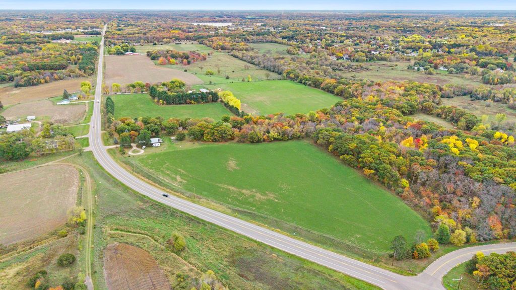 500 Constance Boulevard NE, Ham Lake, MN 55304 — exterior