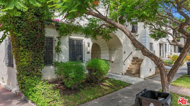 351 N Sierra Bonita Avenue 2, Los Angeles, CA 90036