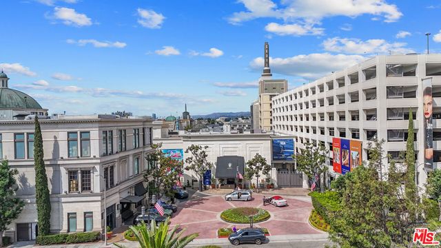 351 N Sierra Bonita Avenue 2, Los Angeles, CA 90036