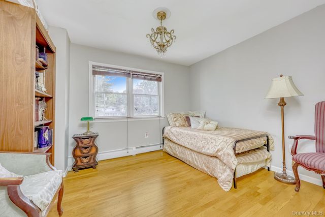 41 S Parker Drive, Monsey, NY 10952