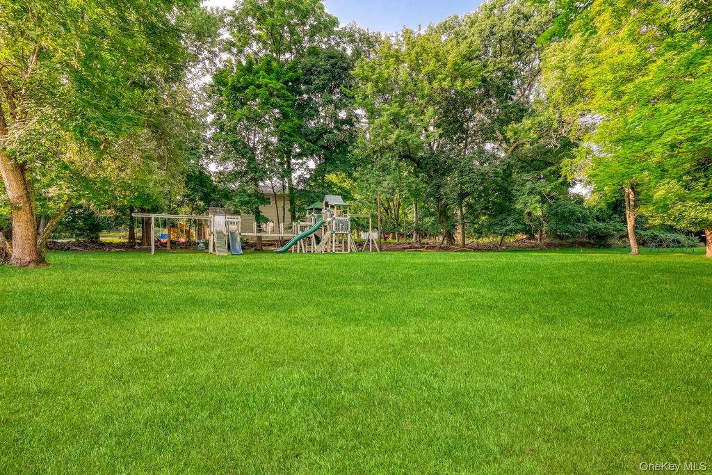 41 S Parker Drive, Monsey, NY 10952 — photo 3