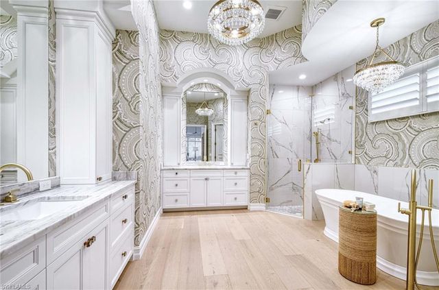 9013 Terranova DR, Naples, FL 34109