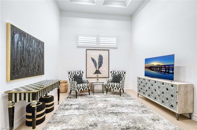 9013 Terranova DR, Naples, FL 34109