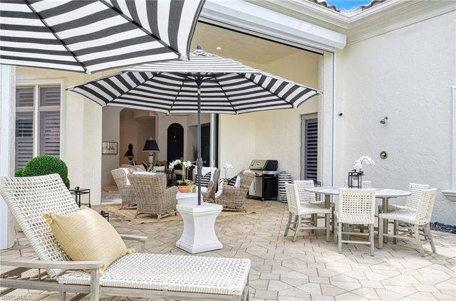 9013 Terranova DR, Naples, FL 34109