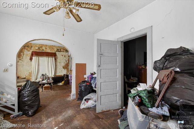 222 N Grant Street, Bay City, MI 48708