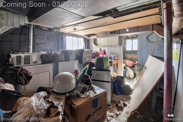 222 N Grant Street, Bay City, MI 48708