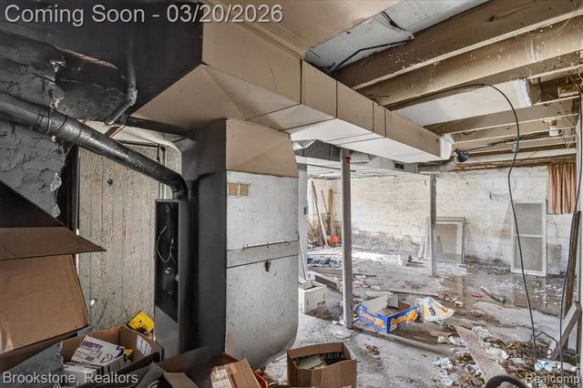 222 N Grant Street, Bay City, MI 48708