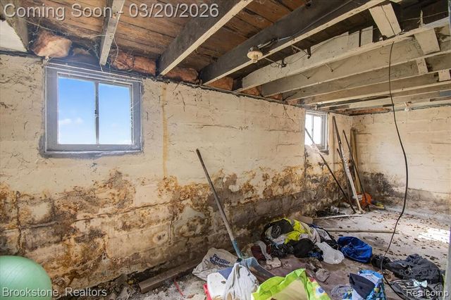 222 N Grant Street, Bay City, MI 48708