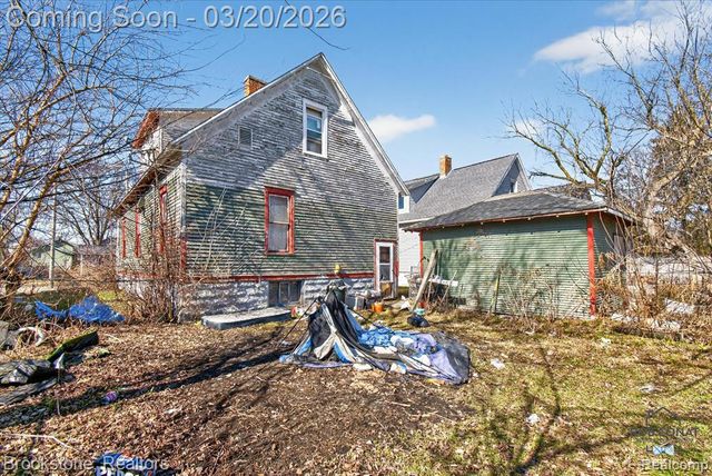 222 N Grant Street, Bay City, MI 48708