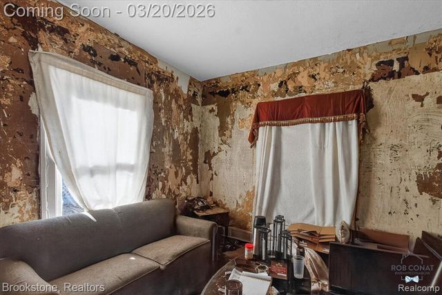 222 N Grant Street, Bay City, MI 48708