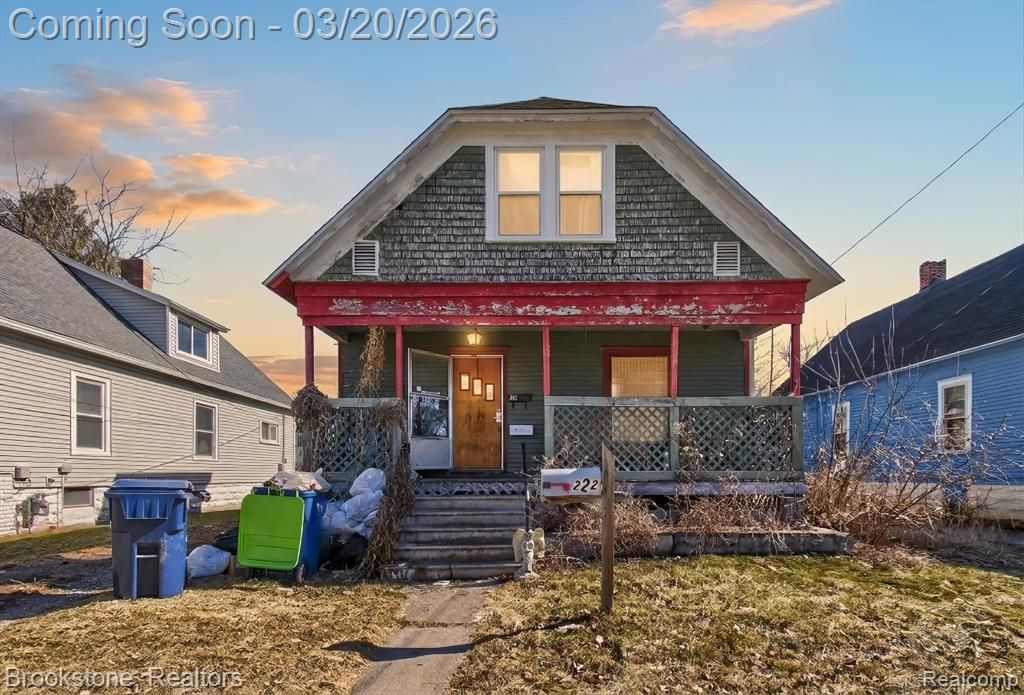 222 N Grant Street, Bay City, MI 48708