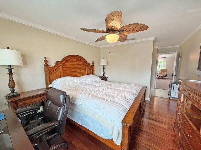 8521 MISTY RIVER COURT, Tampa, FL 33637