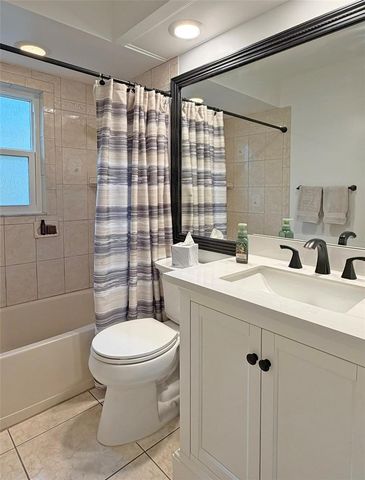 8521 MISTY RIVER COURT, Tampa, FL 33637