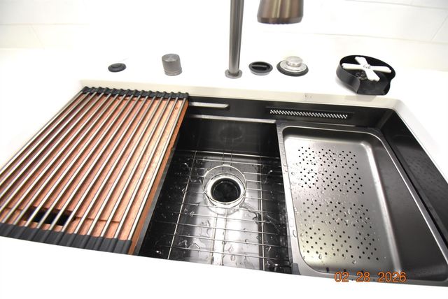 623 Honeysuckle Drive, La Marque, TX 77568