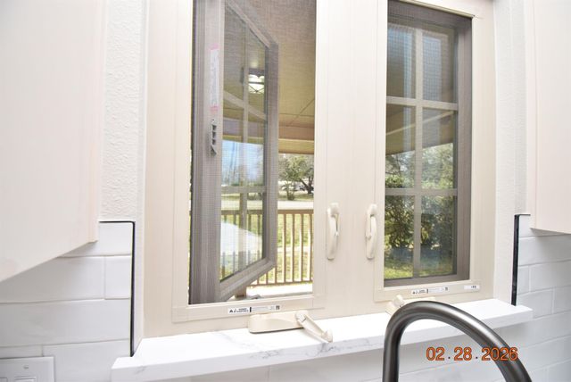 623 Honeysuckle Drive, La Marque, TX 77568