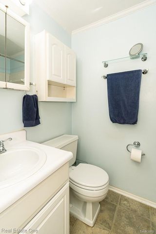 35226 Tall Oaks Drive, Sterling Heights, MI 48312