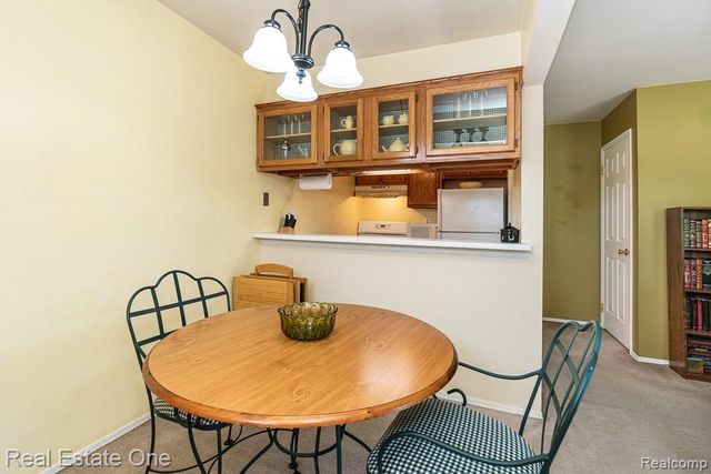 35226 Tall Oaks Drive, Sterling Heights, MI 48312