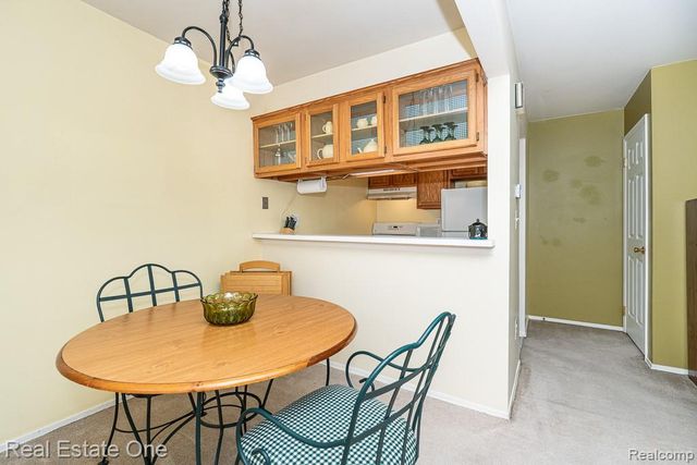 35226 Tall Oaks Drive, Sterling Heights, MI 48312