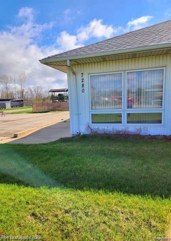 7280 Burgett Drive, Almont, MI 48003