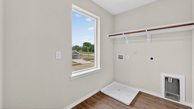 3318 Twilight Trail, Talty, TX 75126