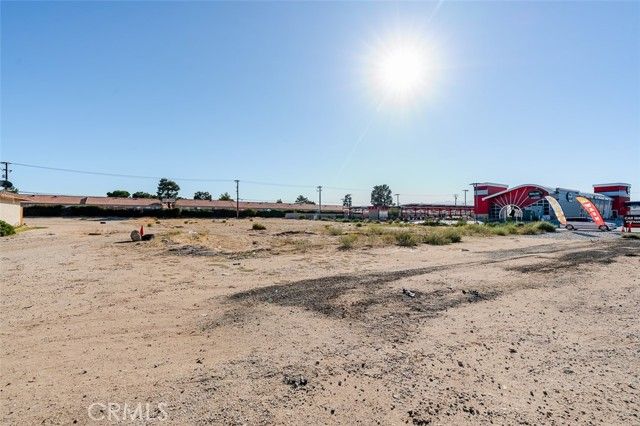 15403 Bear Valley, Hesperia, CA 92345