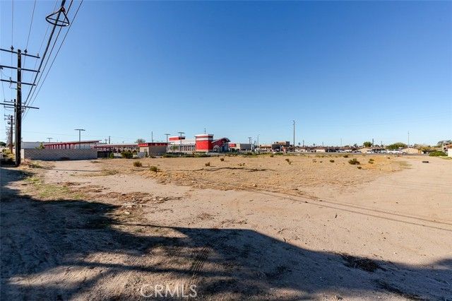 15403 Bear Valley, Hesperia, CA 92345