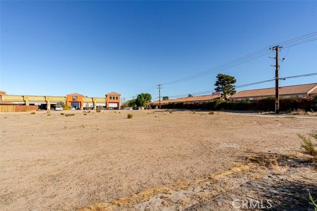 15403 Bear Valley, Hesperia, CA 92345