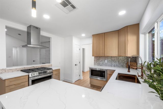 13530 Knottinghill Drive, Sugar Land, TX 77498