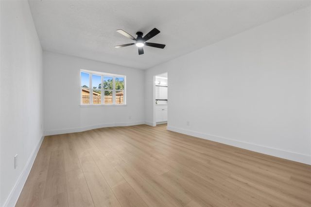 13530 Knottinghill Drive, Sugar Land, TX 77498