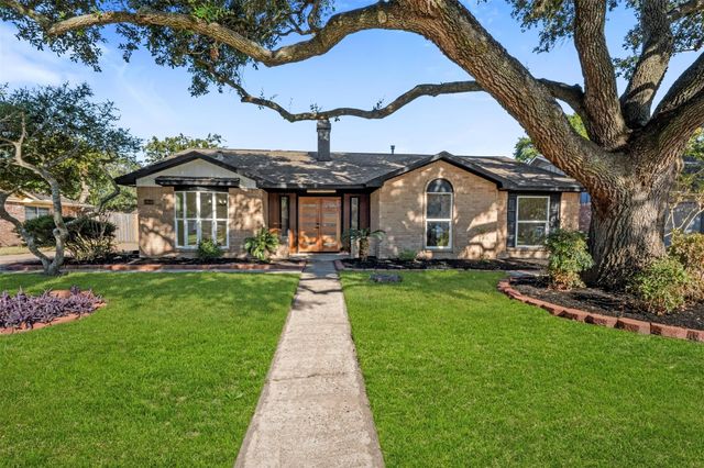 13530 Knottinghill Drive, Sugar Land, TX 77498