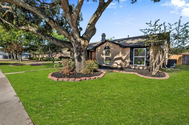 13530 Knottinghill Drive, Sugar Land, TX 77498
