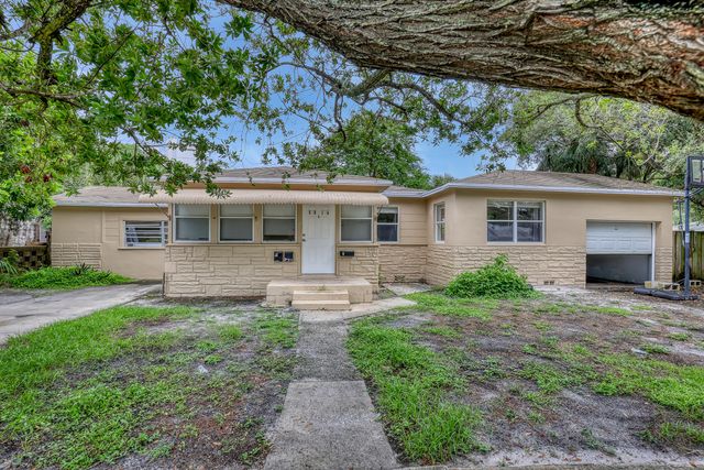 5014 SPRUCE Avenue, West Palm Beach, FL 33407