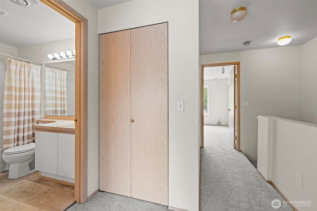 5410 S 236th Place, Kent, WA 98032