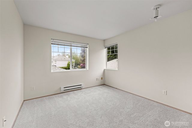5410 S 236th Place, Kent, WA 98032