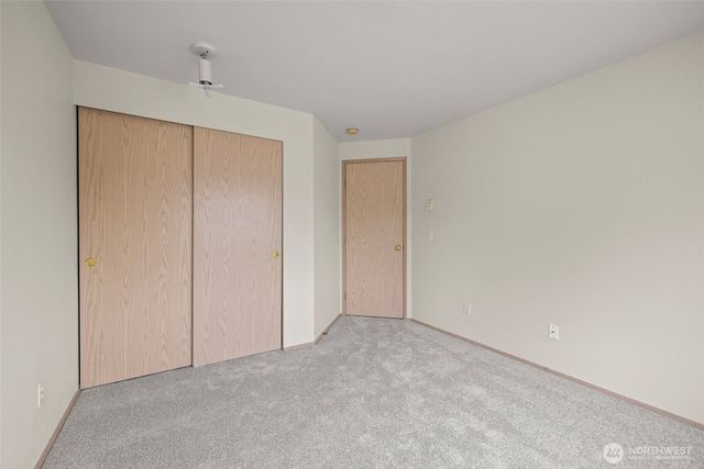 5410 S 236th Place, Kent, WA 98032