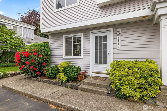 5410 S 236th Place, Kent, WA 98032