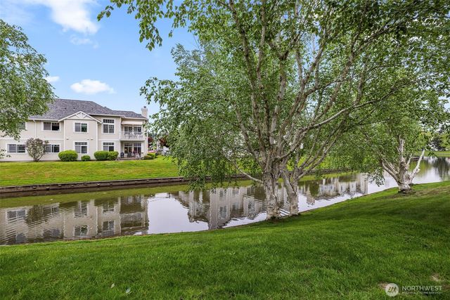 5410 S 236th Place, Kent, WA 98032