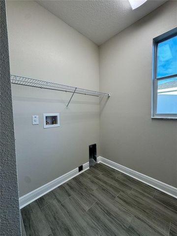 37565 TERI COURT, Dade City, FL 33525