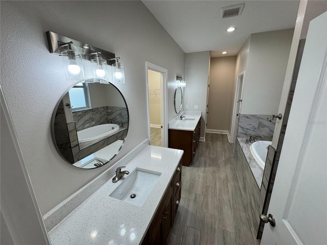 37565 TERI COURT, Dade City, FL 33525