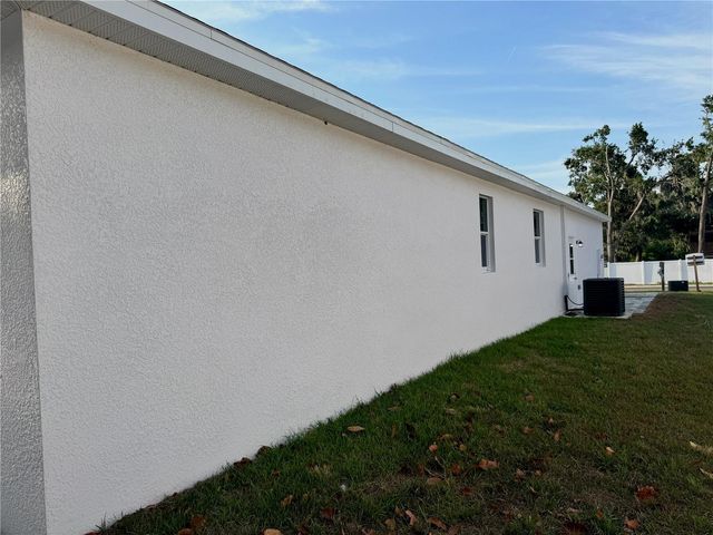 37565 TERI COURT, Dade City, FL 33525