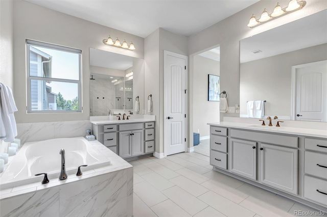 23675 E Del Norte Place, Aurora, CO 80016