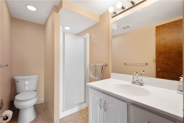 323 Old Clairton Rd, Jefferson Hills, PA 15025