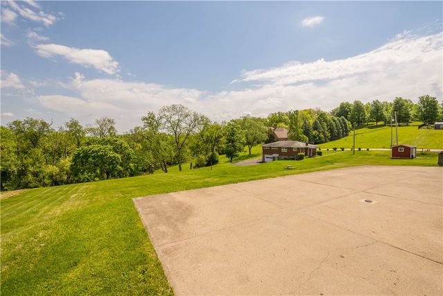 323 Old Clairton Rd, Jefferson Hills, PA 15025