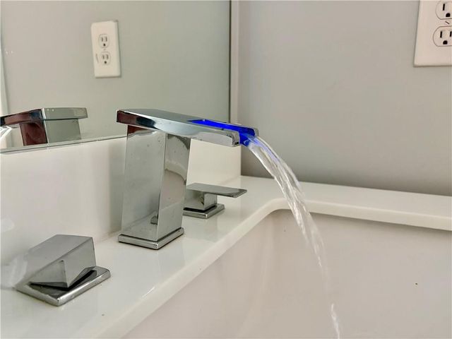 6347 Ellenwood Drive, Rex, GA 30273