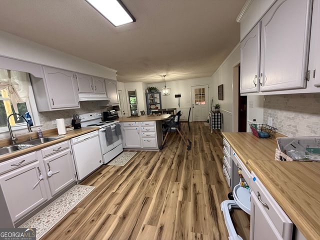 101 Kingswood Drive, Macon, GA 31210
