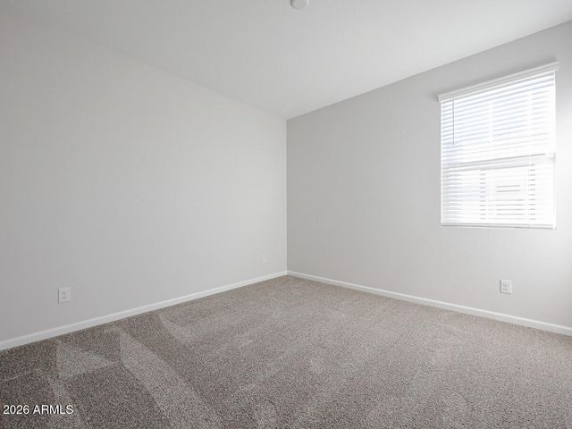 2647 E BOULDER Avenue, Apache Junction, AZ 85119