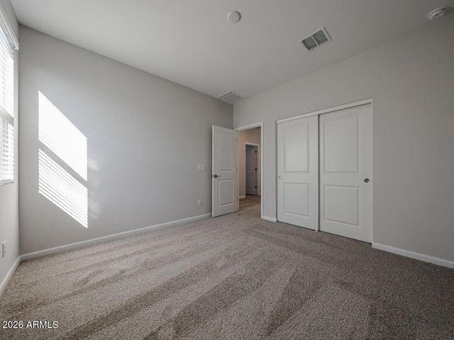 2647 E BOULDER Avenue, Apache Junction, AZ 85119