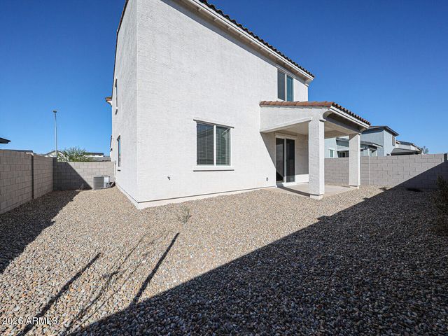 2647 E BOULDER Avenue, Apache Junction, AZ 85119